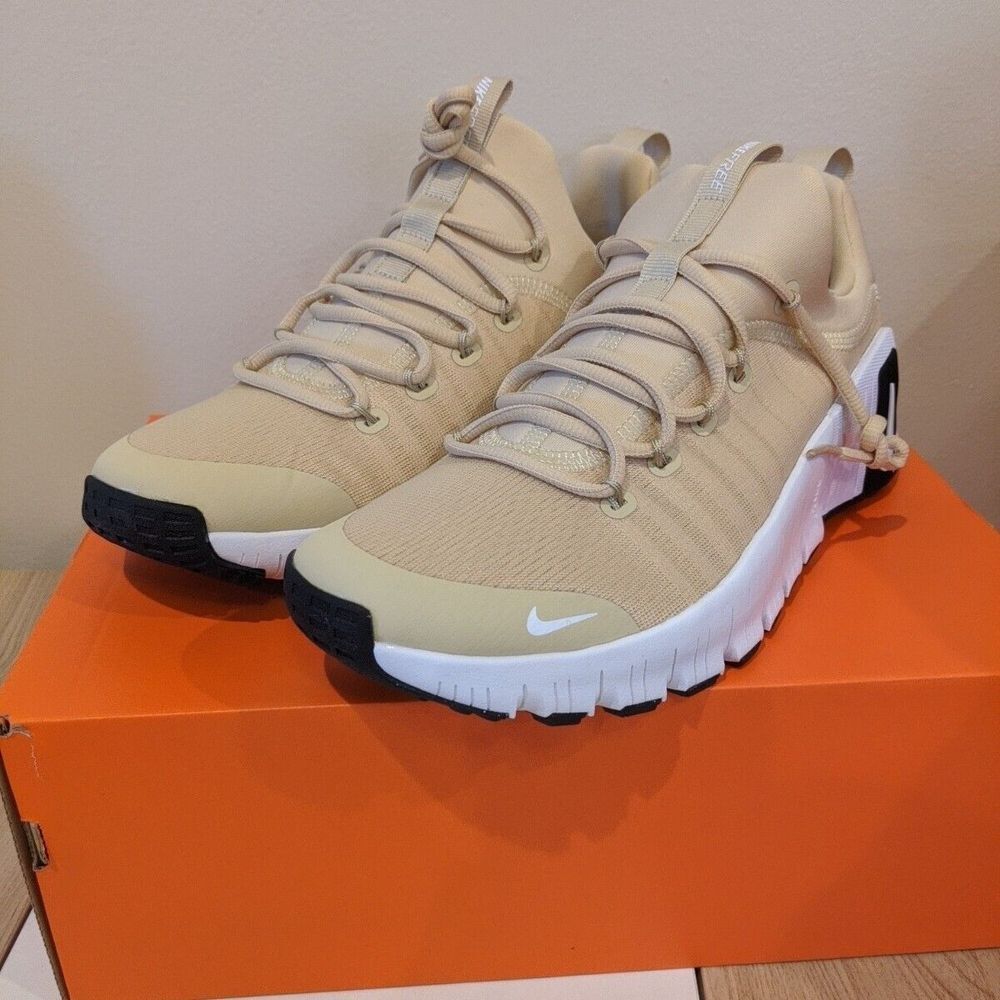 Nike Free Metcon 6 TB Gold White Gym Training Shoes HM3754-701 Men's Size 10 - Picture 6 of 7